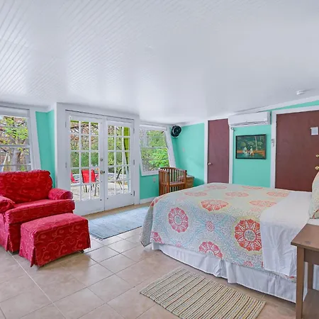 Villa Cypress Moon